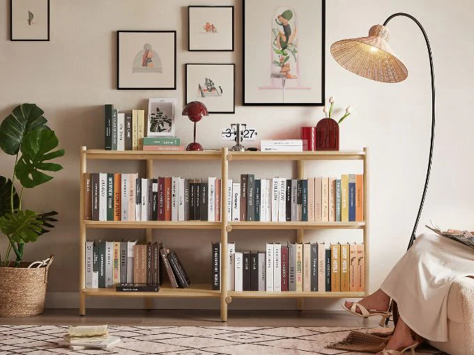 Lola Bookshelf